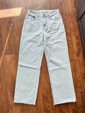 Abercrombie & Fitch The Loose High Rise Jeans Light Wash Size 27/4R